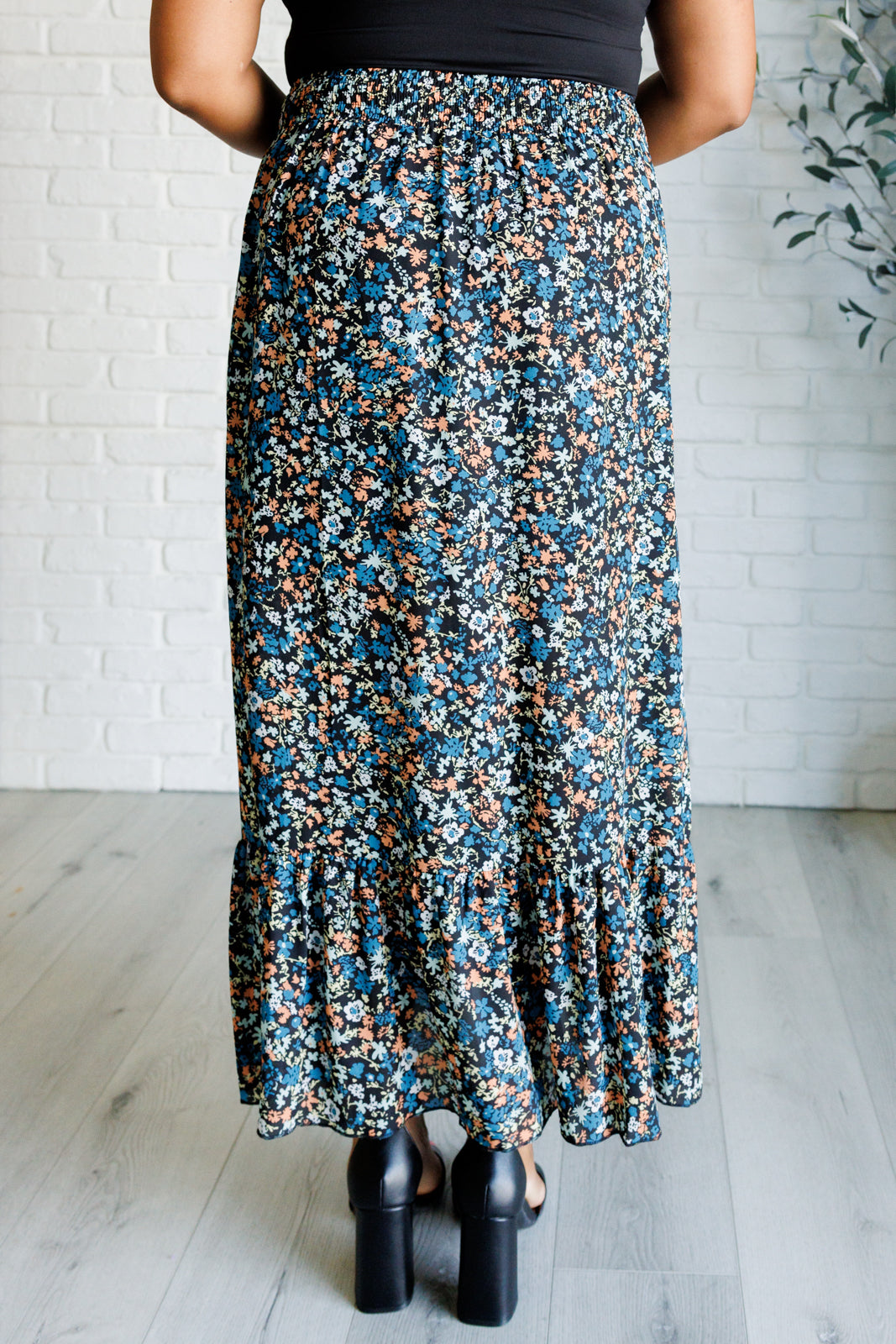 Flutter of Florals V-Neck Crop and Skirt Set-Sets-Modish Lily, Tecumseh Michigan
