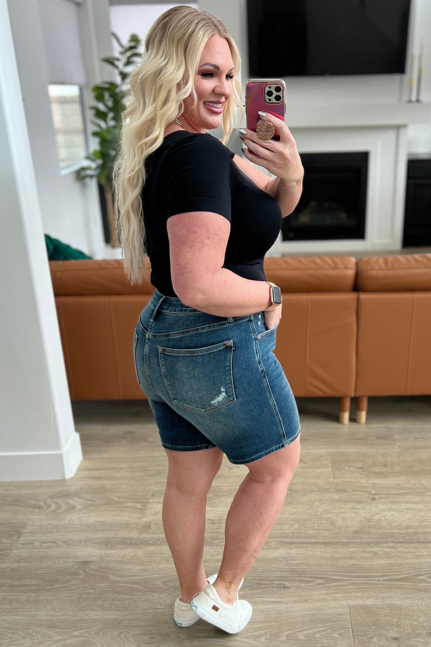 Jessica High Rise Control Top Vintage Wash Cuffed Shorts-Womens-Modish Lily, Tecumseh Michigan