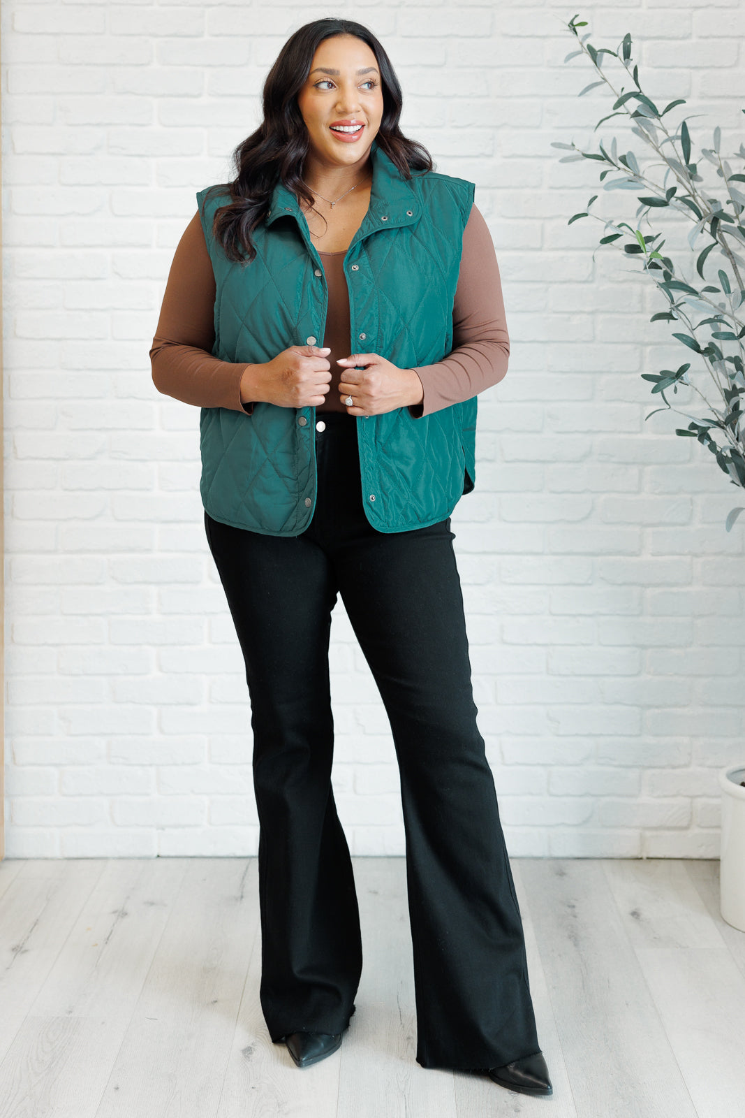 Layering Queen Quilted Puffer Vest in Hunter Green-Layers-Modish Lily, Tecumseh Michigan
