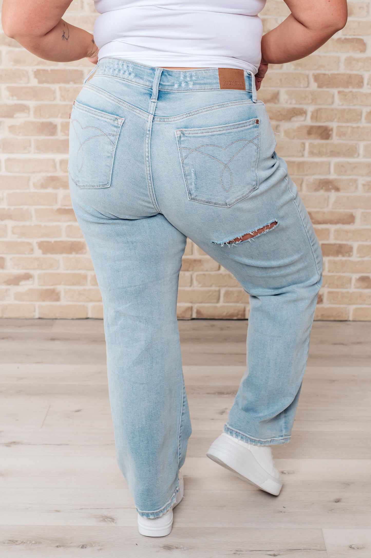 Parker High Rise 90's Straight Jeans-Womens-Modish Lily, Tecumseh Michigan