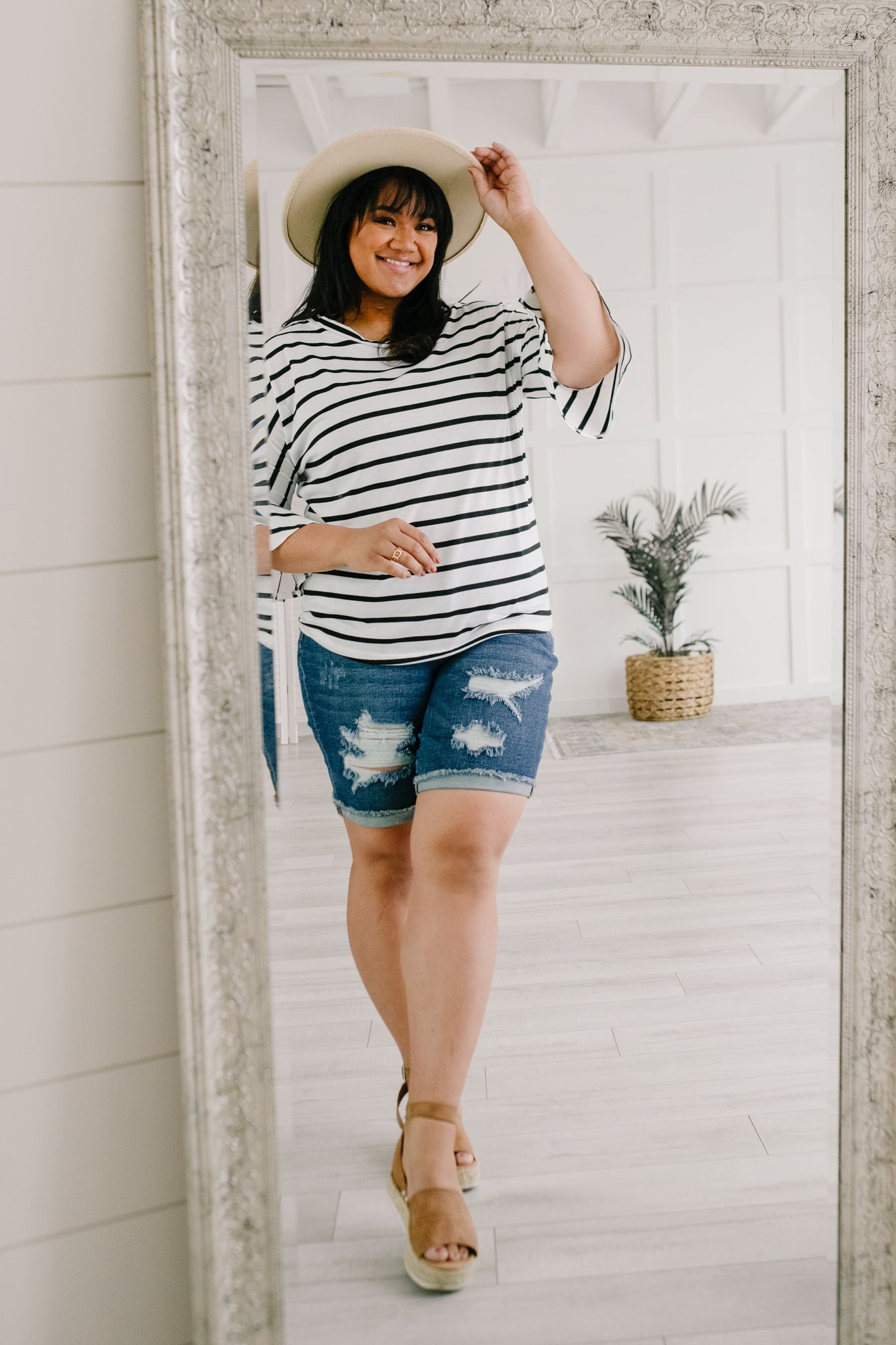 Every Direction Top in White-Womens-Modish Lily, Tecumseh Michigan