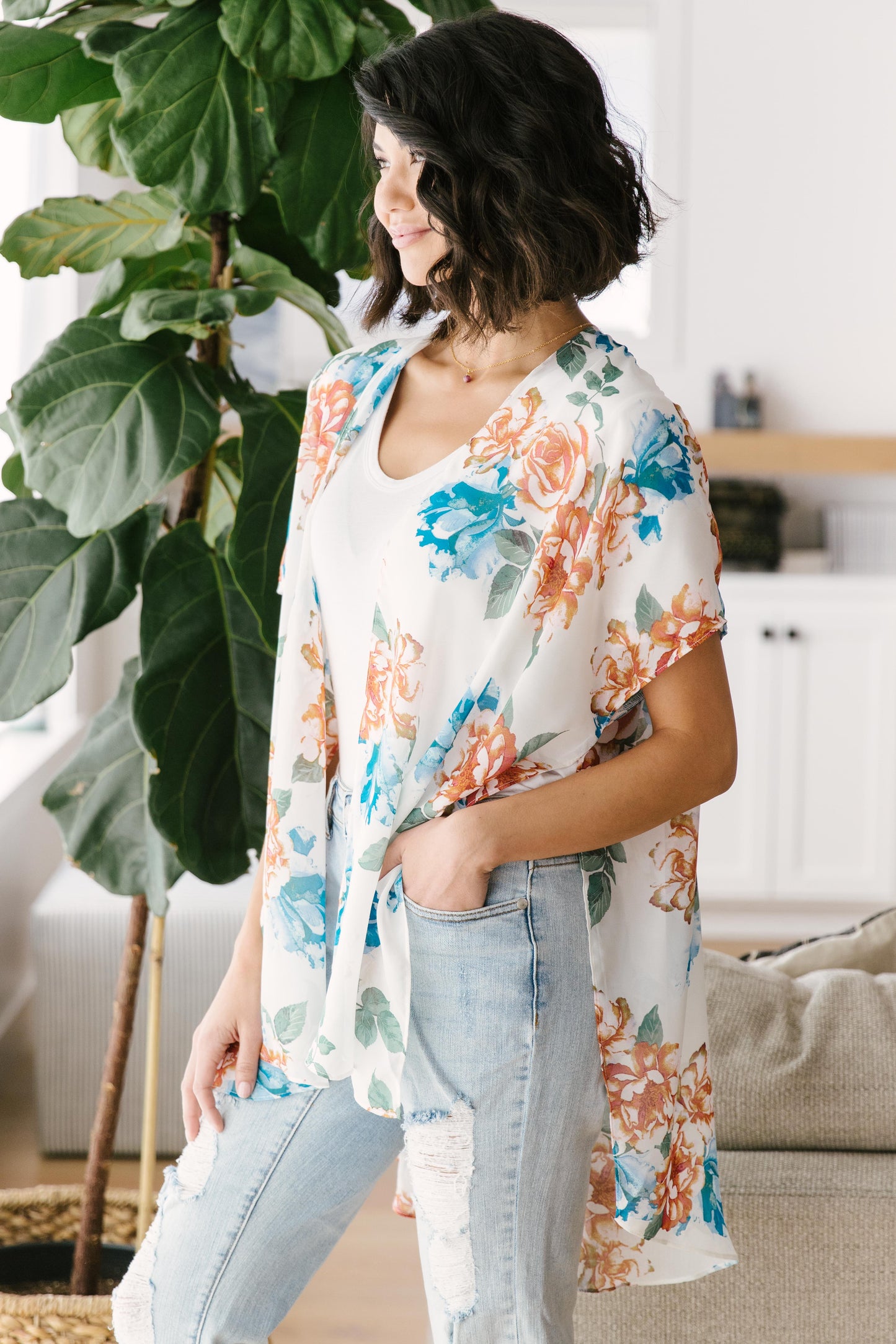 Wildflower Kimono in White-Womens-Modish Lily, Tecumseh Michigan