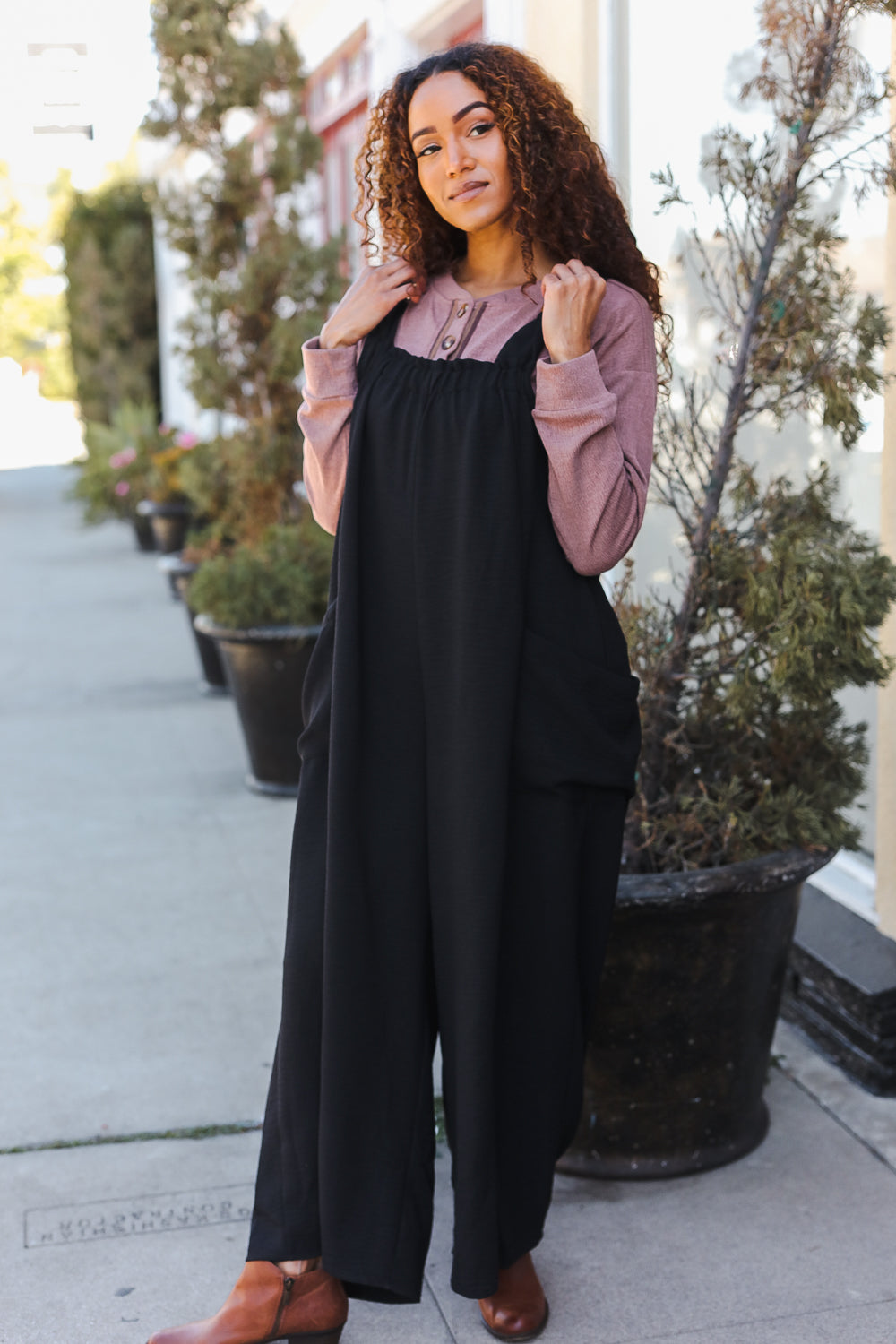 Feeing Joyful Black Wide Leg Adjustable Baggy Bib Jumpsuit-Modish Lily, Tecumseh Michigan