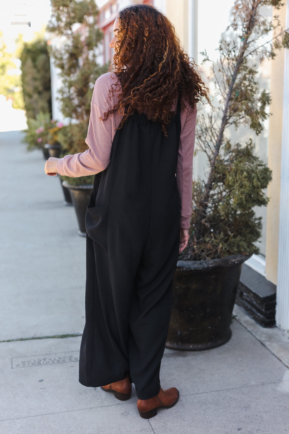 Feeing Joyful Black Wide Leg Adjustable Baggy Bib Jumpsuit-Modish Lily, Tecumseh Michigan