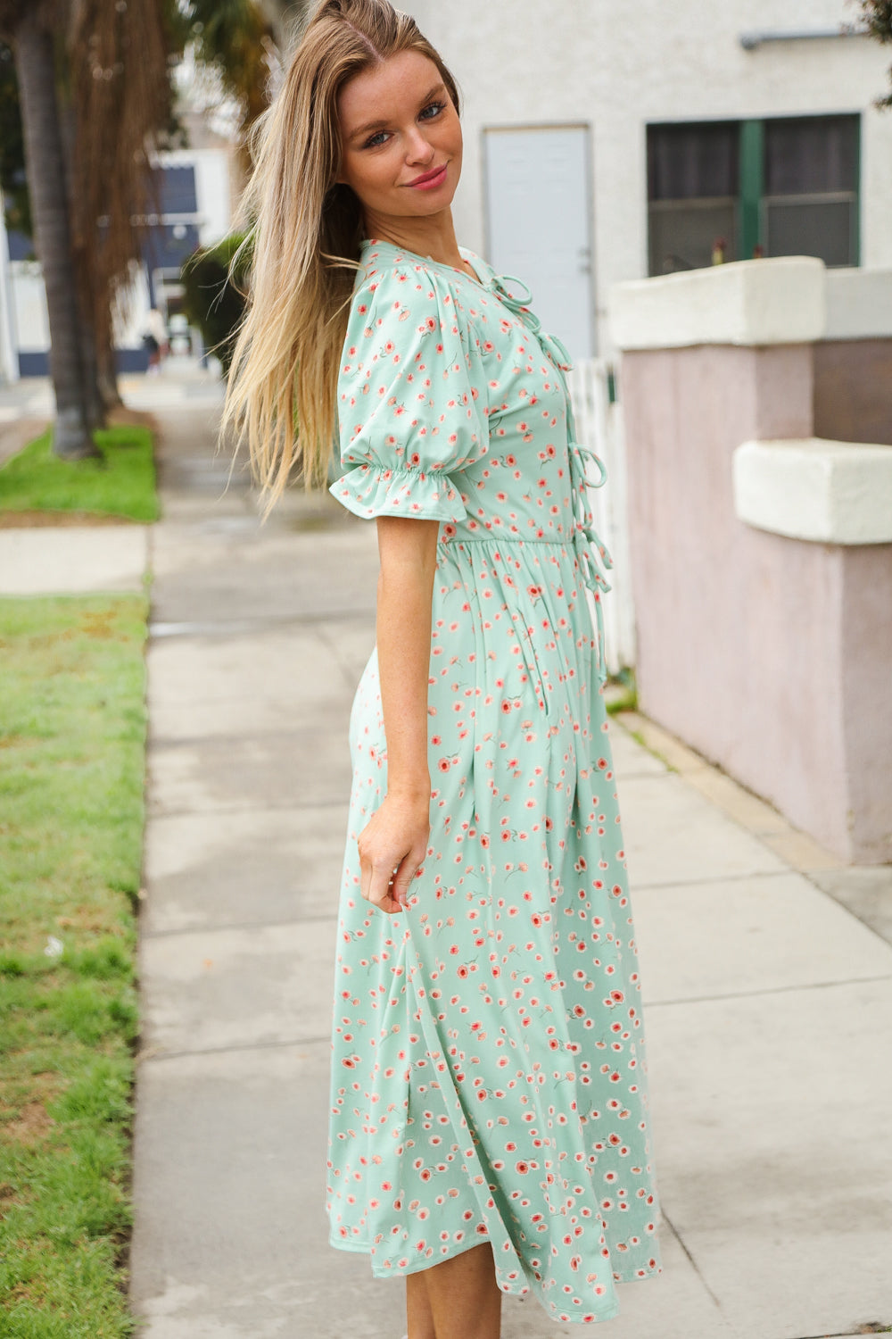 Spring Fever Ribbon Bow Tie Ditzy Floral Fit & Flare Dress-Modish Lily, Tecumseh Michigan