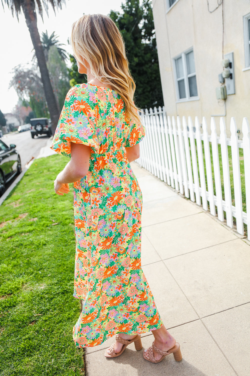 Hello Beautiful Sage Elastic V Neck Tiered Daisy Floral Maxi Dress-Modish Lily, Tecumseh Michigan