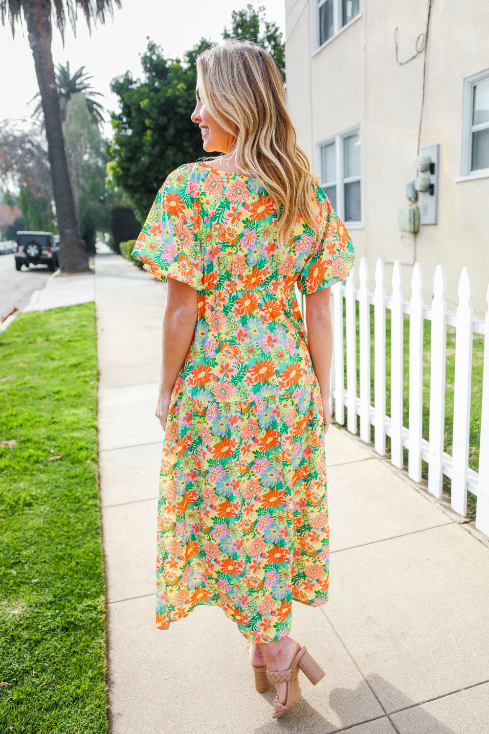 Hello Beautiful Sage Elastic V Neck Tiered Daisy Floral Maxi Dress-Modish Lily, Tecumseh Michigan