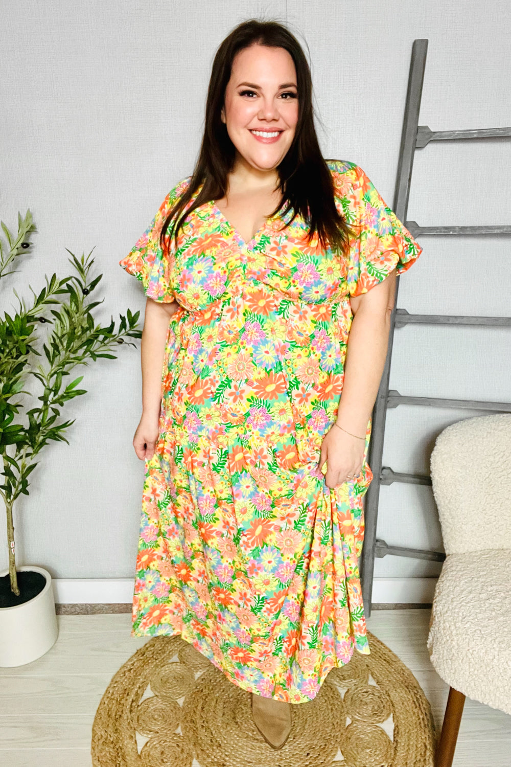 Hello Beautiful Sage Elastic V Neck Tiered Daisy Floral Maxi Dress-Modish Lily, Tecumseh Michigan