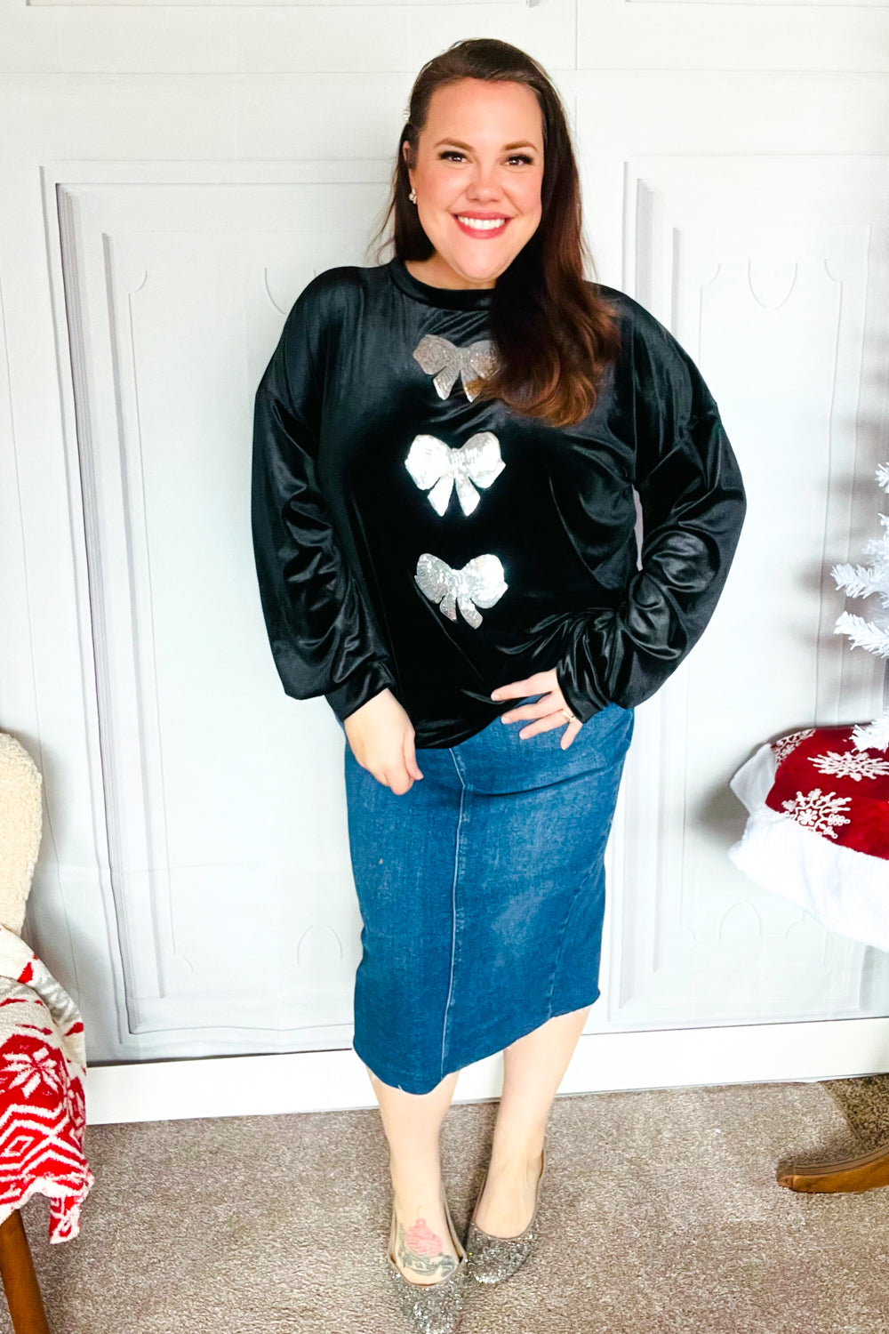 Home For The Holiday Silver Sequin Bow Velvet Pullover Top-2024 Blow-Out Sale-Modish Lily, Tecumseh Michigan