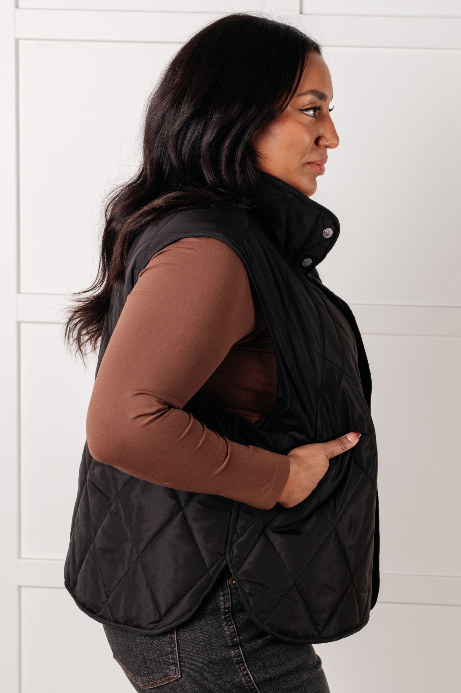 Layering Queen Quilted Puffer Vest in Black-Layers-Modish Lily, Tecumseh Michigan