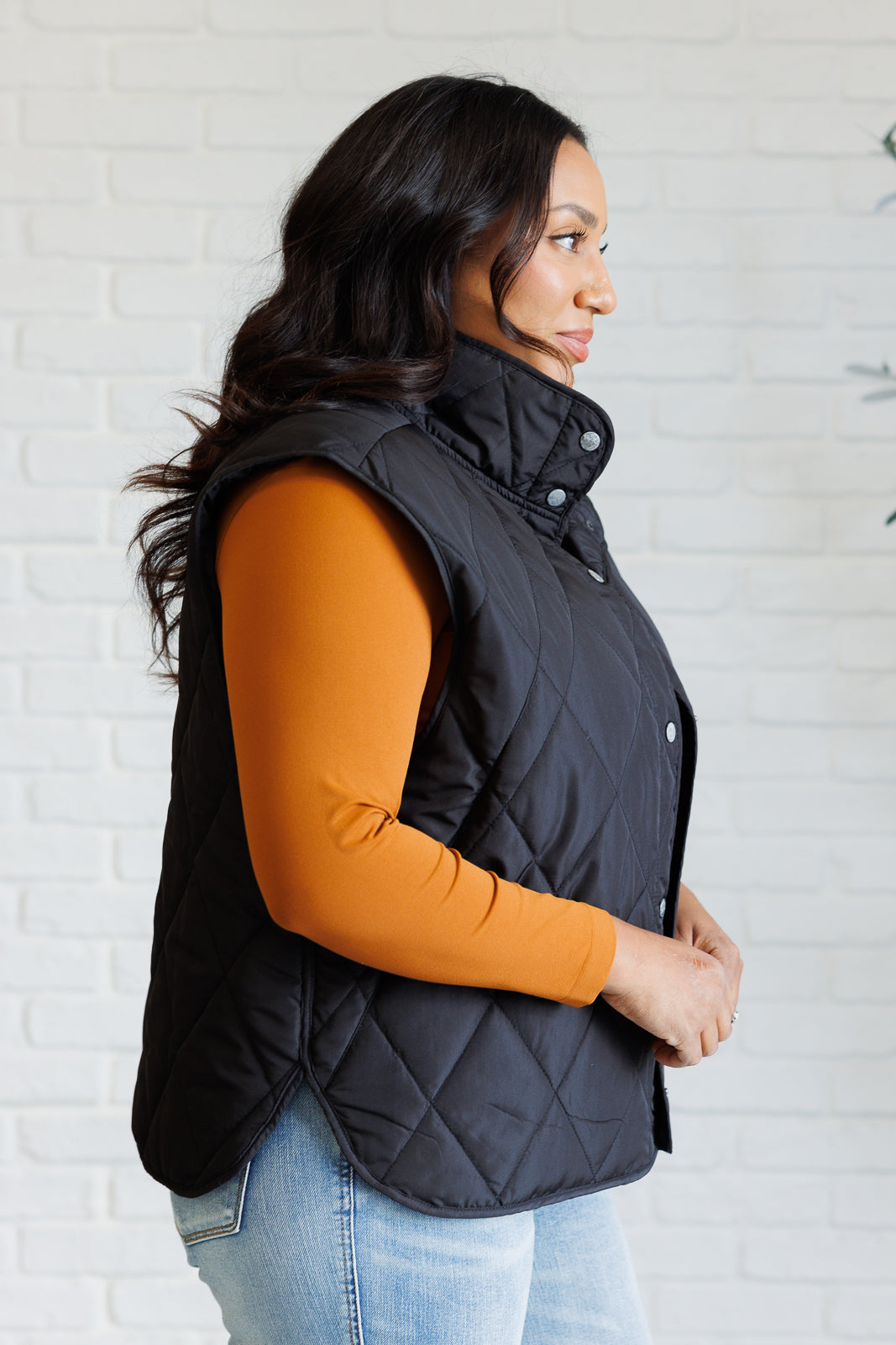 Layering Queen Quilted Puffer Vest in Black-Layers-Modish Lily, Tecumseh Michigan