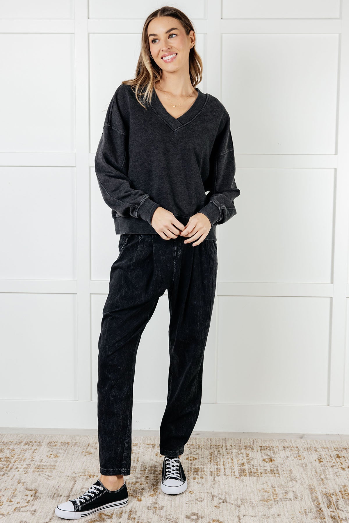 Limber Up Straight Leg Sweats in Black-Athleisure-Modish Lily, Tecumseh Michigan