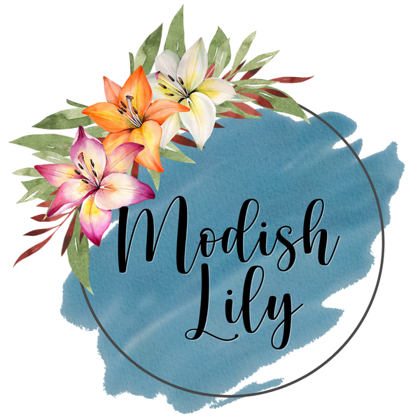 Modish Lily