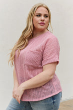 Load image into Gallery viewer, Chunky Knit Short Sleeve Top in Mauve-Modish Lily, Tecumseh Michigan

