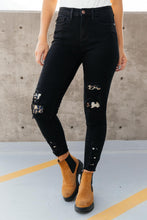Load image into Gallery viewer, Into The Wild Distressed Skinny Jeans-Womens-Modish Lily, Tecumseh Michigan
