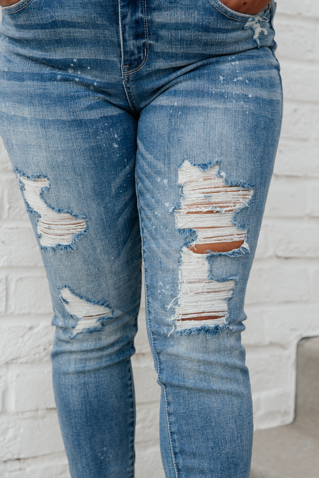 Ocean Side Distressed Skinny Jeans-Womens-Modish Lily, Tecumseh Michigan